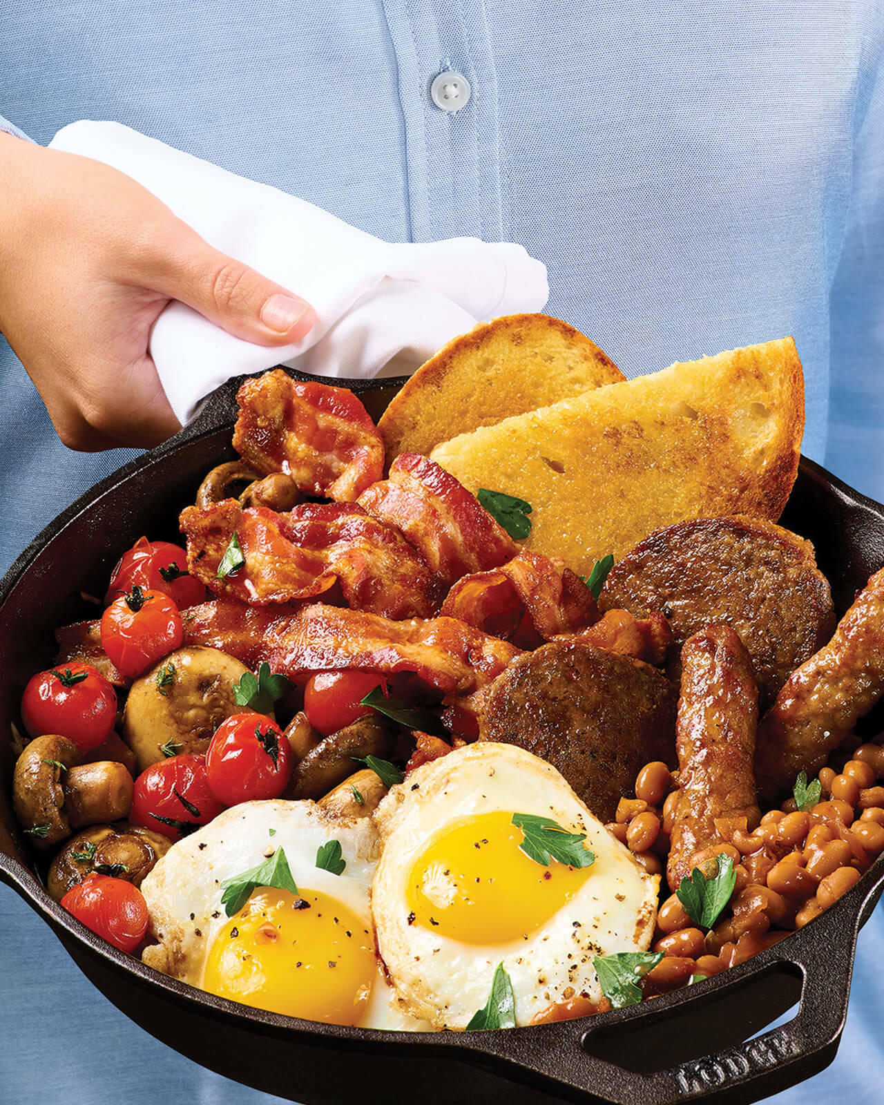 HyVee Seasons A digital magazine from HyVee covering food,…