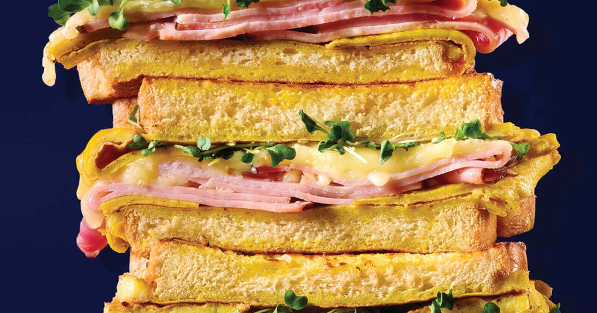 HyVee Seasons OnePan Croque Monsieur Breakfast Sandwich