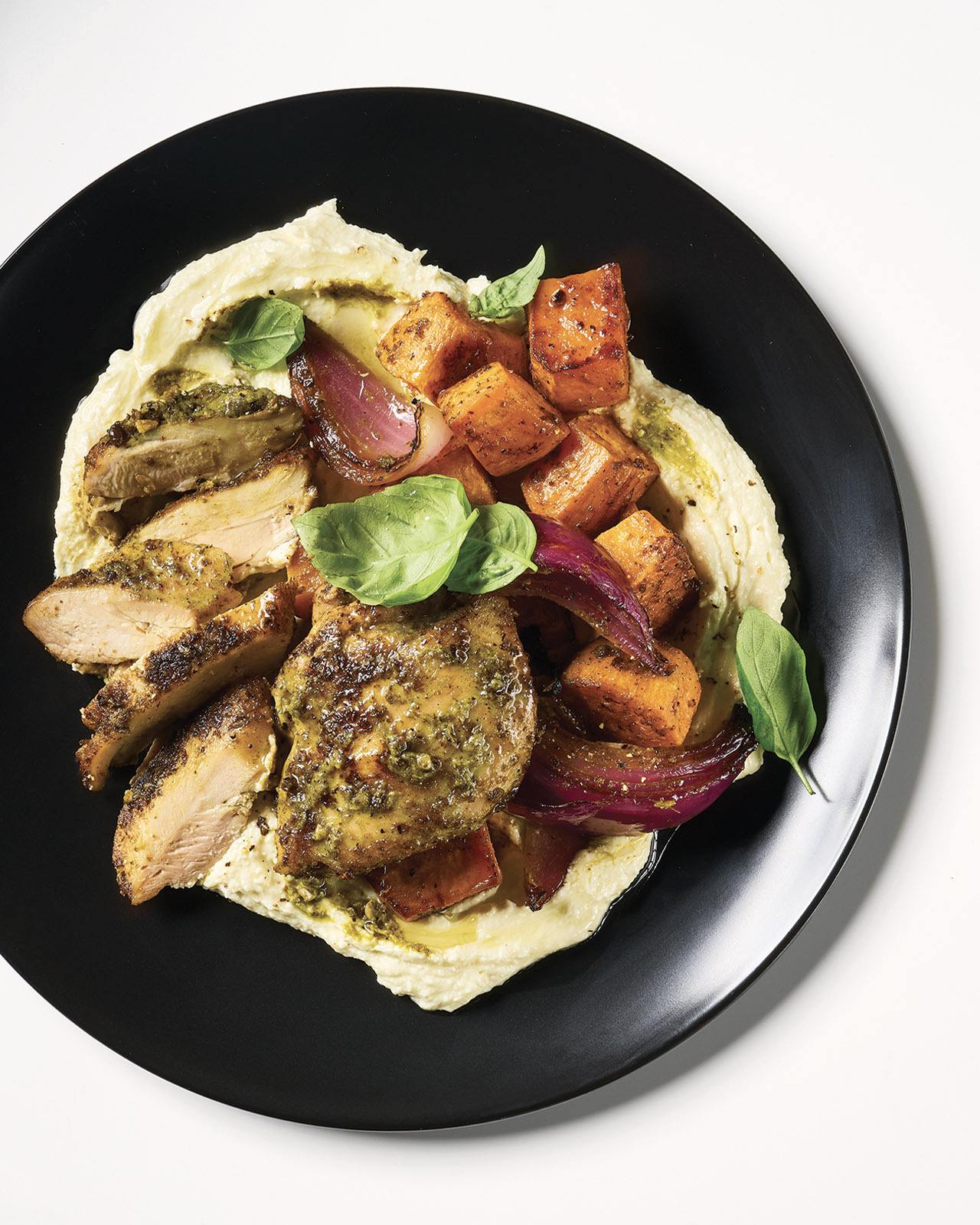 HyVee Seasons A digital magazine from HyVee covering food,…