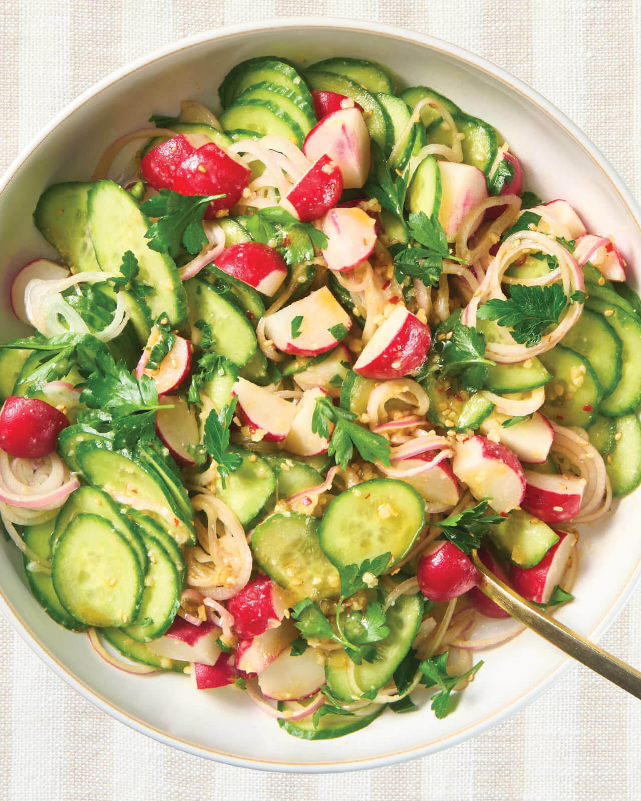 HyVee Seasons A digital magazine from HyVee covering food,…